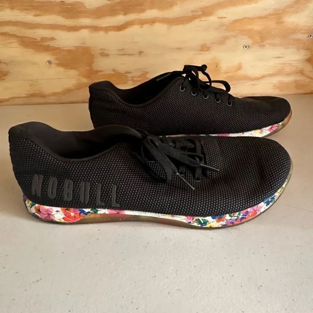 No I'll Black Sneakers